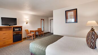 Best Western West Hills Inn