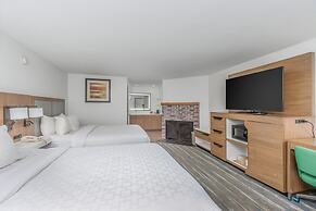 Crossroads Inn & Suites