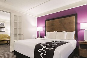 La Quinta Inn & Suites by Wyndham Alexandria Airport