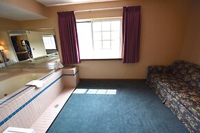 Clarion Hotel Beachfront