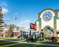 Clarion Hotel Beachfront