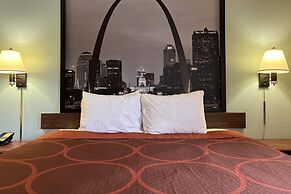 Super 8 by Wyndham Staunton