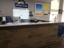 Days Inn by Wyndham Jackson