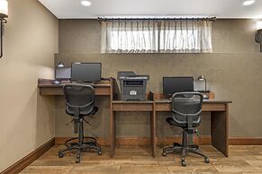 Best Western Plus Vintage Valley Inn