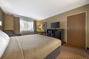 Best Western Plus Vintage Valley Inn