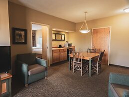 Wildwood Lodge