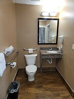 Texas Inn & Suites Raymondville