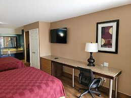 Texas Inn & Suites Raymondville