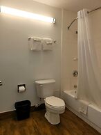 Texas Inn & Suites Raymondville