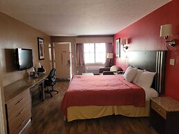 Texas Inn & Suites Raymondville