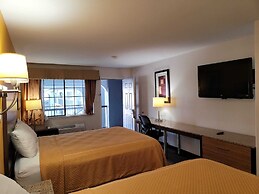 Texas Inn & Suites Raymondville