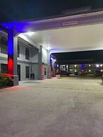 Texas Inn & Suites Raymondville