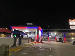 Texas Inn & Suites Raymondville