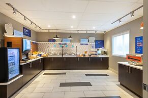 Holiday Inn Express Vermilion by IHG