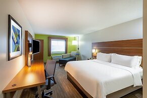 Holiday Inn Express Vermilion by IHG