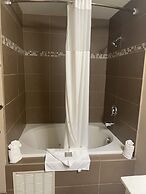 Country Inn & Suites by Radisson, Madison, WI