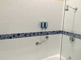 Madison Plaza Townsville