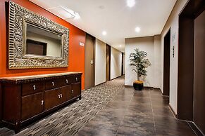 Madison Plaza Townsville