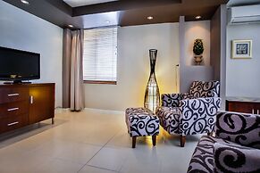 Madison Plaza Townsville