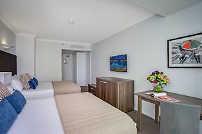 Mantra Legends Hotel