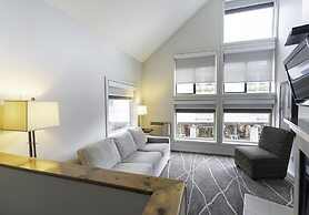 Executive - The Inn at Whistler Village