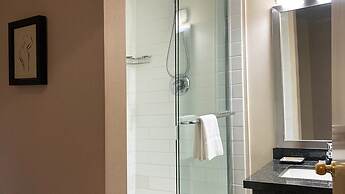 Executive - The Inn at Whistler Village