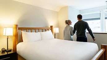 Executive - The Inn at Whistler Village