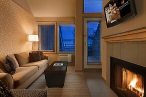 Executive - The Inn at Whistler Village
