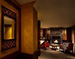 Executive - The Inn at Whistler Village