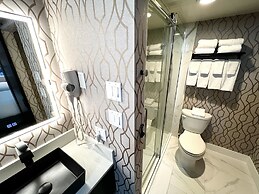 The Vic, Ascend Hotel Collection