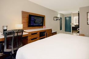 The Vic, an Ascend Collection Hotel