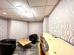 The Vic, Ascend Hotel Collection