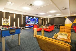 The Vic, an Ascend Collection Hotel