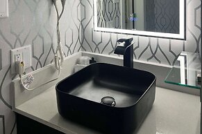 The Vic, Ascend Hotel Collection