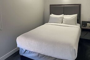 The Vic, Ascend Hotel Collection