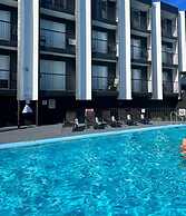 The Vic, Ascend Hotel Collection