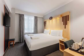Tavistock Hotel