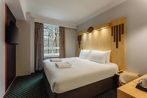 Tavistock Hotel