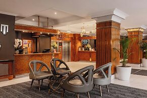 Tavistock Hotel