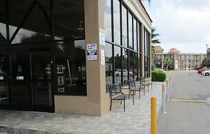 Quality Inn & Suites Kissimmee by The Lake