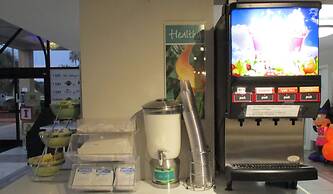 Quality Inn & Suites Kissimmee by The Lake