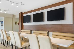 Quality Inn & Suites Kissimmee by The Lake