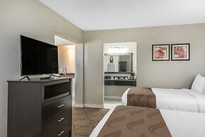 Quality Inn & Suites Kissimmee by The Lake