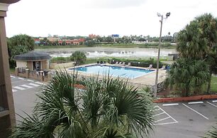 Quality Inn & Suites Kissimmee by The Lake