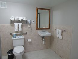 Quality Inn & Suites Kissimmee by The Lake