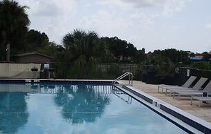 Quality Inn & Suites Kissimmee by The Lake