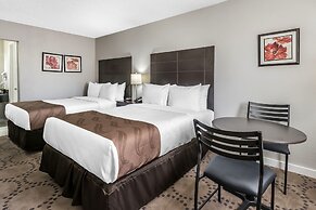 Quality Inn & Suites Kissimmee by The Lake