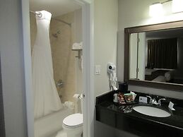 Quality Inn & Suites Kissimmee by The Lake
