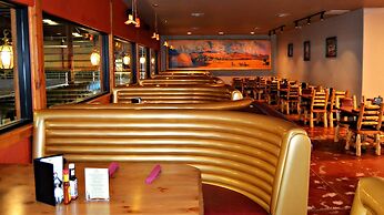 Apache Gold Resort Hotel