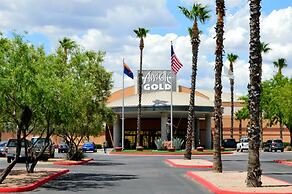 Apache Gold Resort Hotel